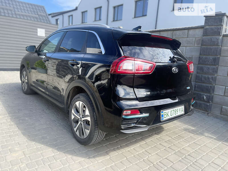 Позашляховик / Кросовер Kia Niro 2019 в Рівному