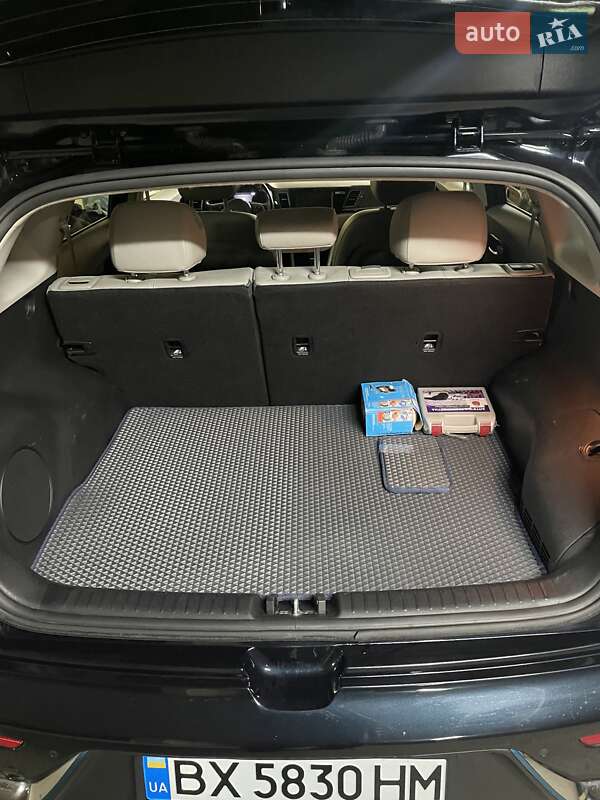 Внедорожник / Кроссовер Kia Niro 2018 в Хмельницком