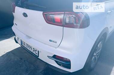 Внедорожник / Кроссовер Kia Niro 2019 в Киеве