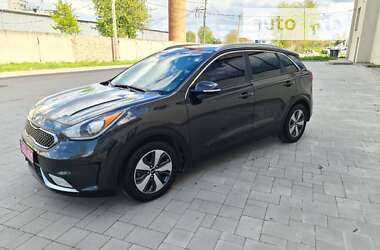 Внедорожник / Кроссовер Kia Niro 2017 в Стрые