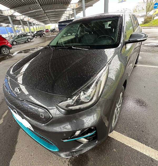 Внедорожник / Кроссовер Kia Niro 2018 в Львове
