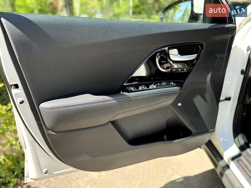 Внедорожник / Кроссовер Kia Niro 2021 в Киеве