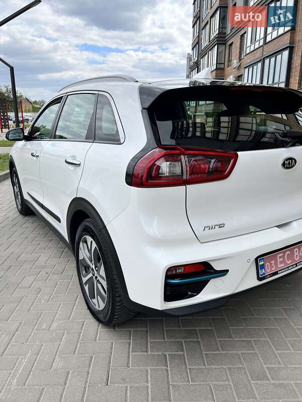 Позашляховик / Кросовер Kia Niro 2019 в Житомирі