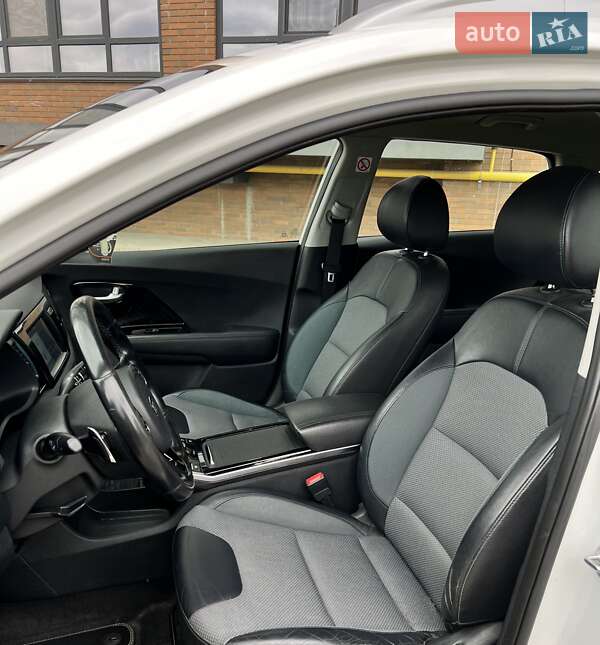 Позашляховик / Кросовер Kia Niro 2019 в Житомирі