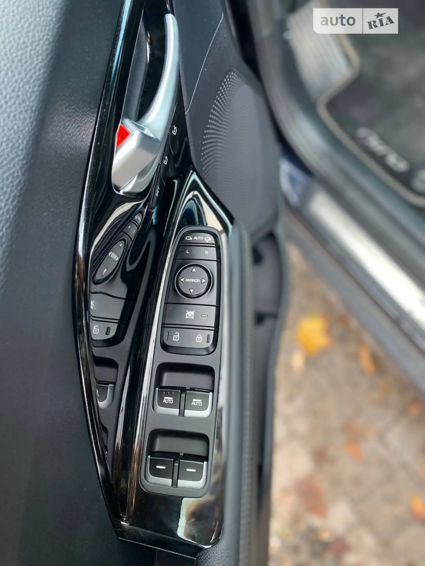 2019 Kia Niro - мініатюра 27