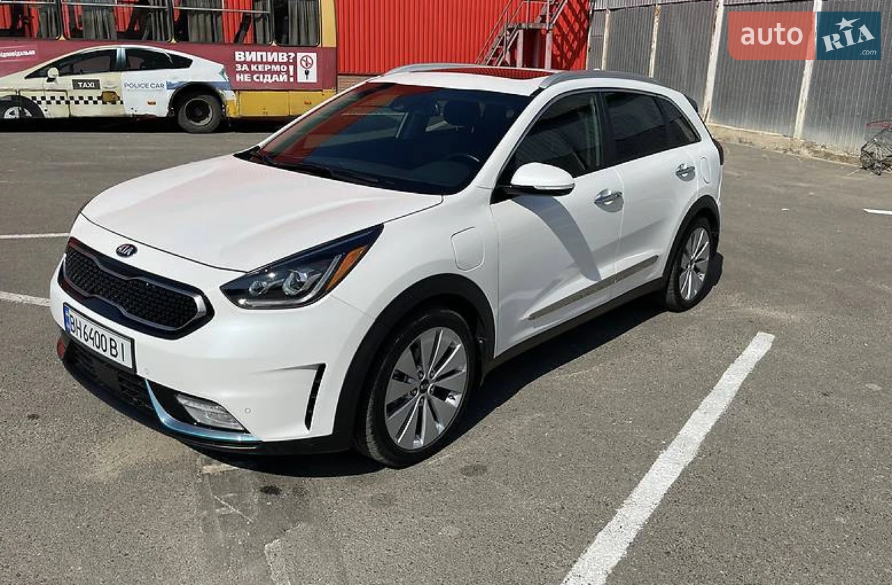 2017 Kia Niro - мініатюра 13
