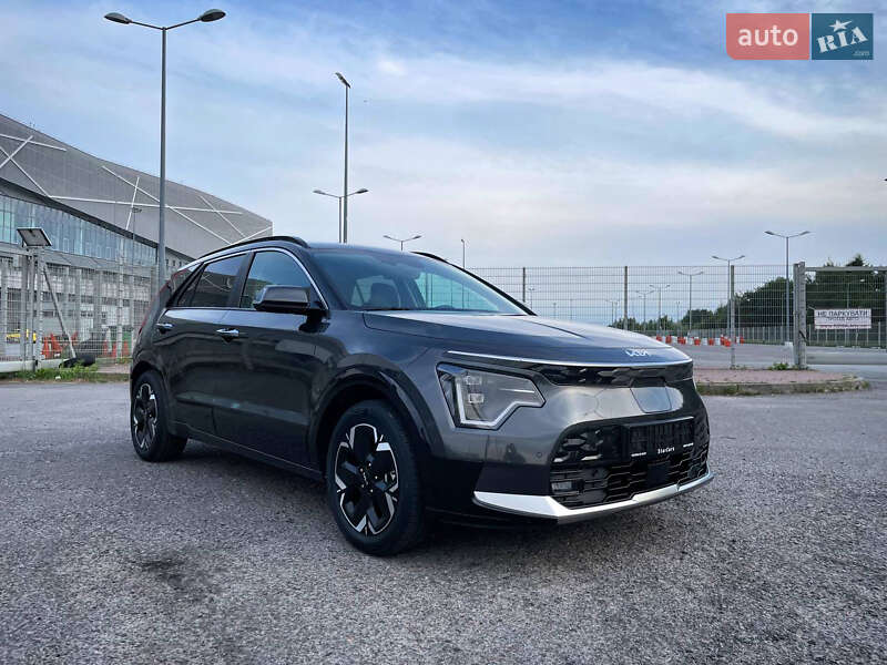 Внедорожник / Кроссовер Kia Niro 2023 в Львове