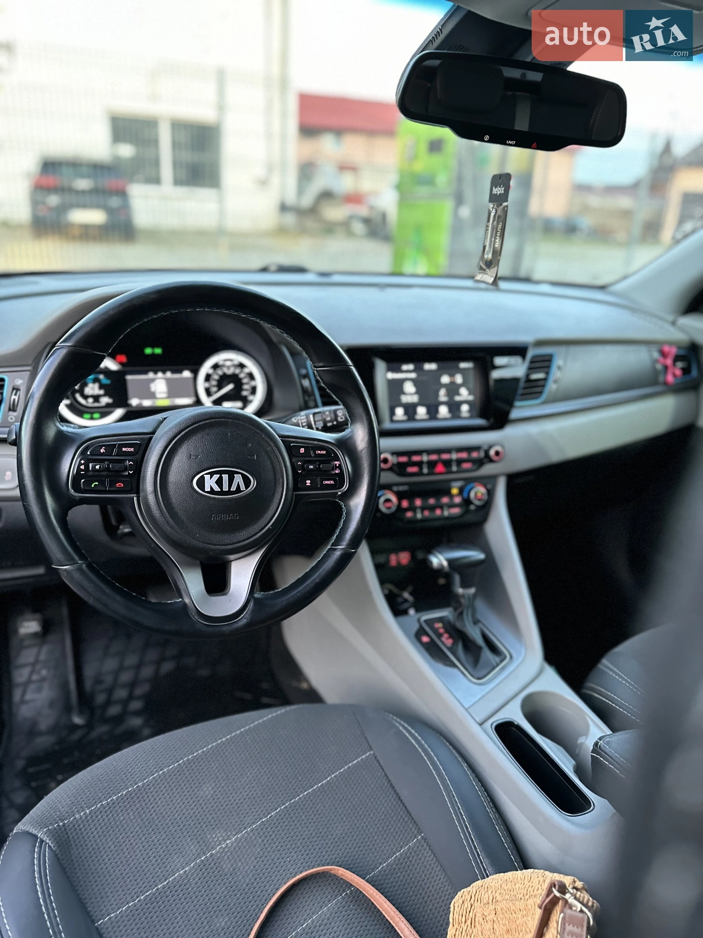 2017 Kia Niro - мініатюра 3