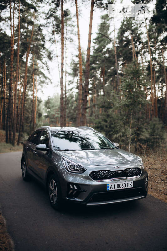 Внедорожник / Кроссовер Kia Niro 2016 в Переяславе