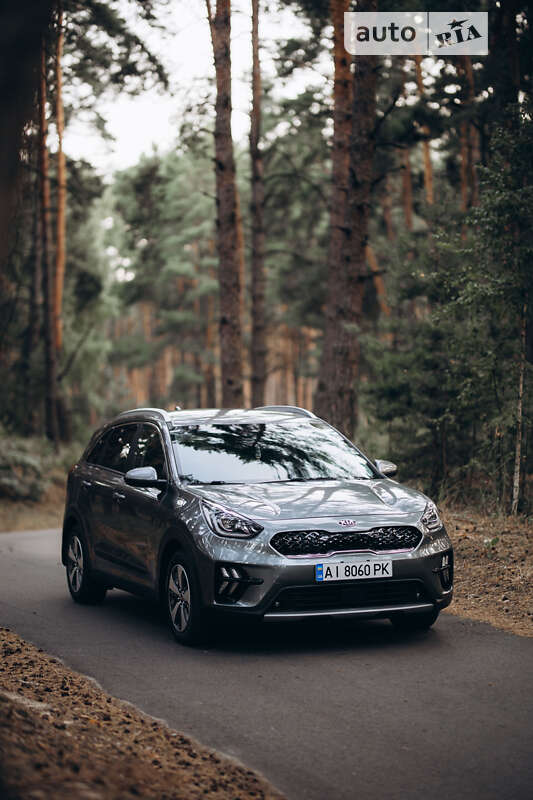 Внедорожник / Кроссовер Kia Niro 2016 в Переяславе