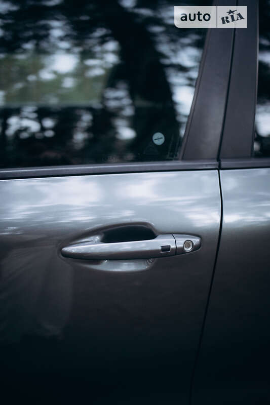 Внедорожник / Кроссовер Kia Niro 2016 в Переяславе