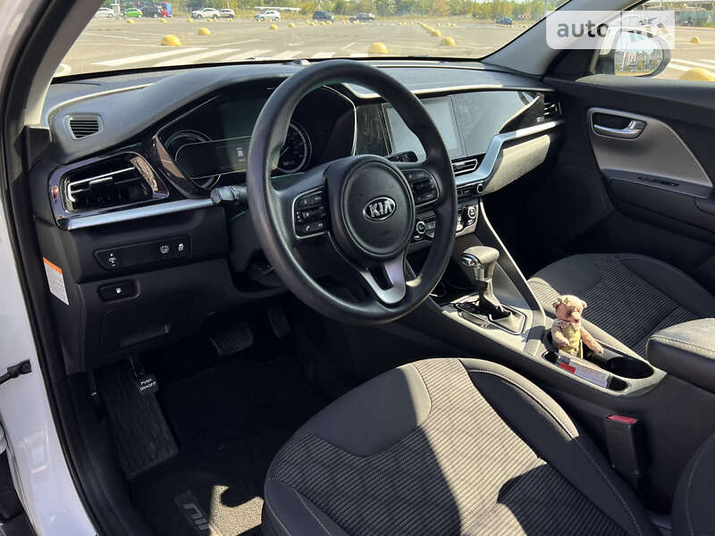 Внедорожник / Кроссовер Kia Niro 2019 в Киеве фото 11 Внедорожник / Кроссовер Kia Niro 2019 в Киеве