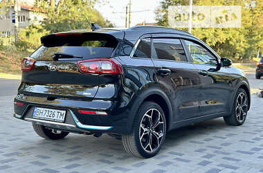 Внедорожник / Кроссовер Kia Niro 2017 в Одессе