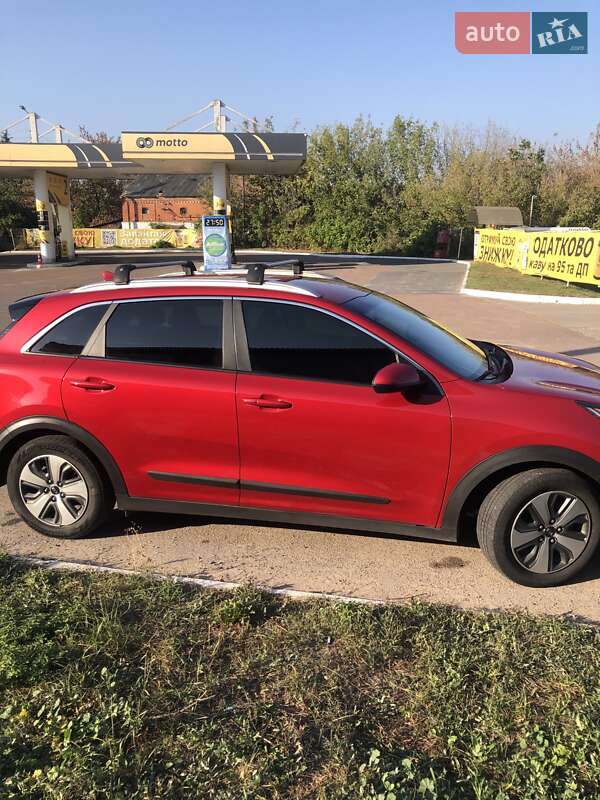 Позашляховик / Кросовер Kia Niro 2018 в Житомирі