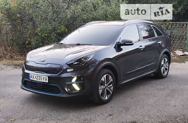 Внедорожник / Кроссовер Kia Niro 2020 в Новых Санжарах