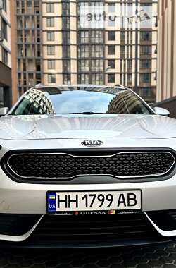 Позашляховик / Кросовер Kia Niro 2019 в Одесі