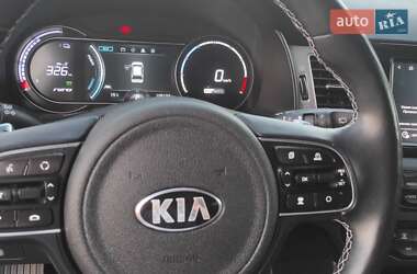 Внедорожник / Кроссовер Kia Niro 2019 в Каменском