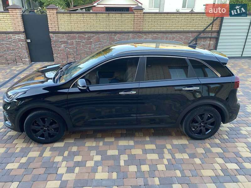 Внедорожник / Кроссовер Kia Niro 2019 в Житомире