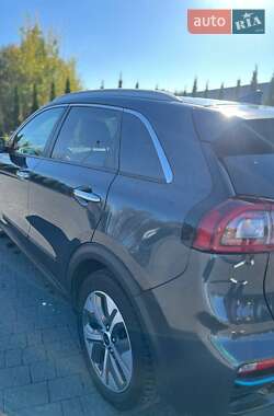 Позашляховик / Кросовер Kia Niro 2019 в Надвірній