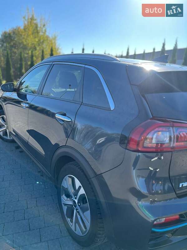 Позашляховик / Кросовер Kia Niro 2019 в Надвірній