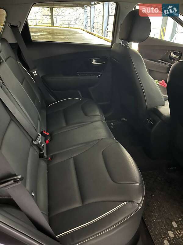 Позашляховик / Кросовер Kia Niro 2019 в Надвірній