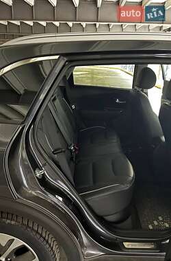 Позашляховик / Кросовер Kia Niro 2019 в Надвірній