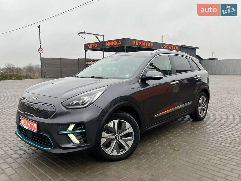 Позашляховик / Кросовер Kia Niro 2019 в Лопатині