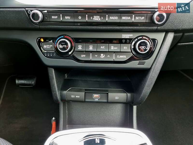 Позашляховик / Кросовер Kia Niro 2020 в Дрогобичі