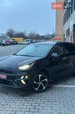 Внедорожник / Кроссовер Kia Niro 2019 в Теофиполе