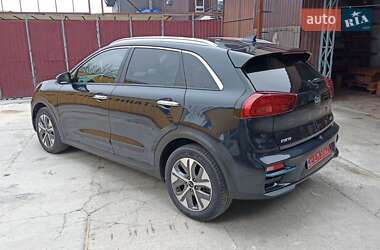 Позашляховик / Кросовер Kia Niro 2020 в Умані