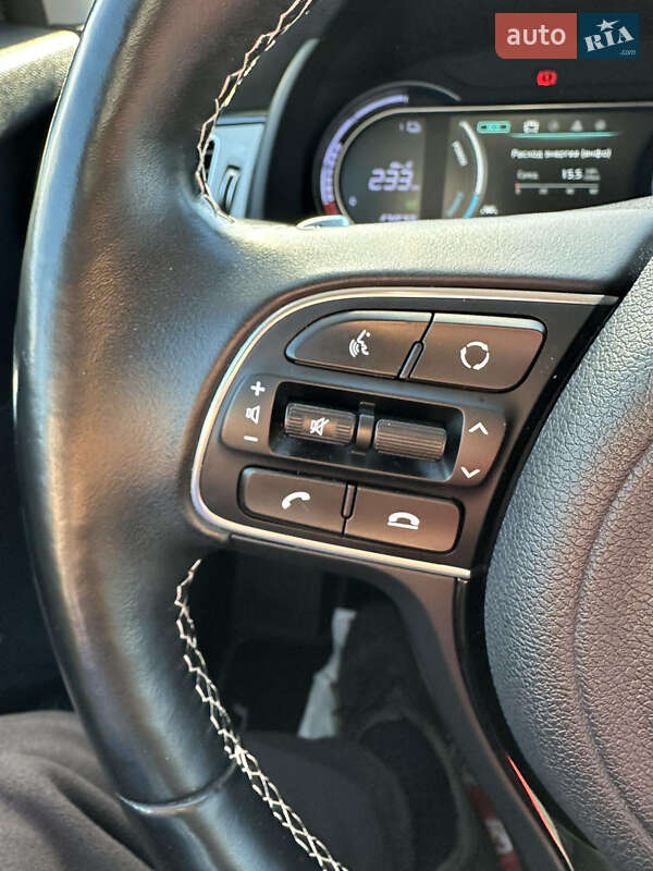 Позашляховик / Кросовер Kia Niro 2019 в Хмельницькому