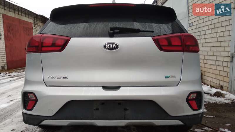 Позашляховик / Кросовер Kia Niro 2020 в Харкові