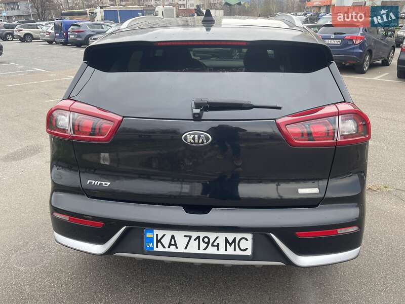 Внедорожник / Кроссовер Kia Niro 2017 в Сквире