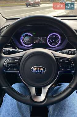 Позашляховик / Кросовер Kia Niro 2020 в Києві