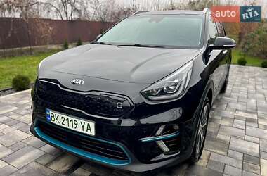 Позашляховик / Кросовер Kia Niro 2019 в Дубні