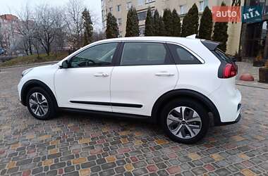 Внедорожник / Кроссовер Kia Niro 2021 в 