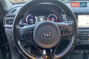 Позашляховик / Кросовер Kia Niro 2018 в Луцьку