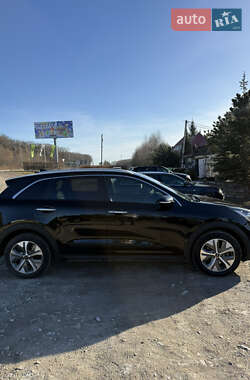 Позашляховик / Кросовер Kia Niro 2019 в Львові