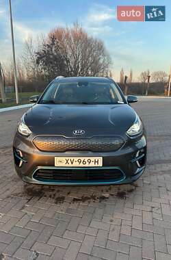 Позашляховик / Кросовер Kia Niro 2019 в Чернівцях