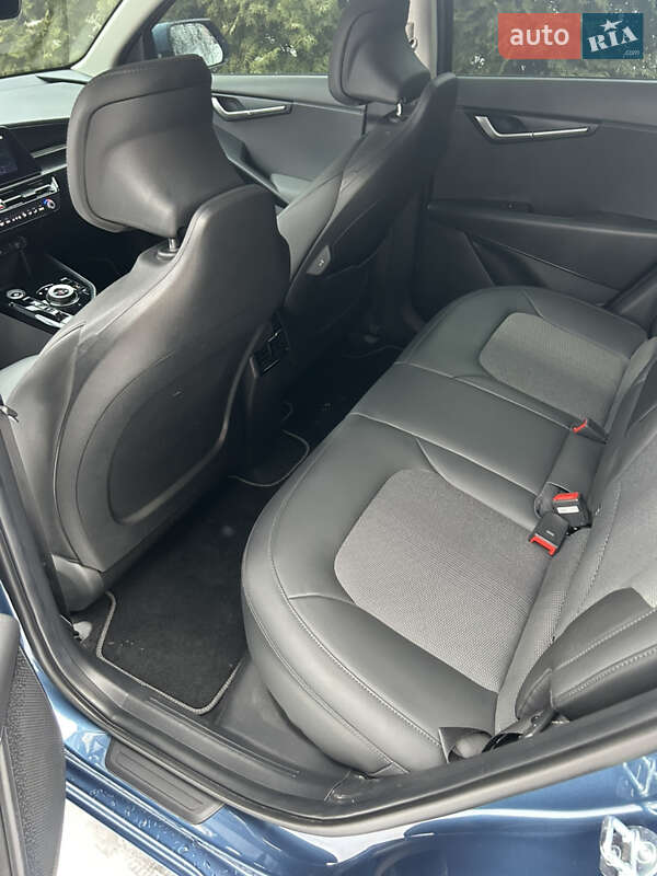 Внедорожник / Кроссовер Kia Niro 2023 в Звягеле