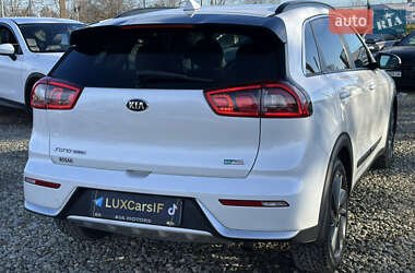 Позашляховик / Кросовер Kia Niro 2017 в Івано-Франківську