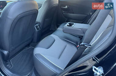 Внедорожник / Кроссовер Kia Niro 2021 в 