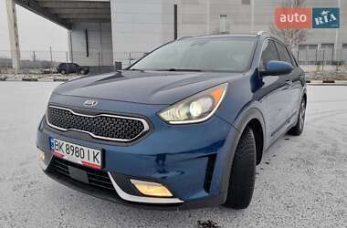 Позашляховик / Кросовер Kia Niro 2017 в Рівному