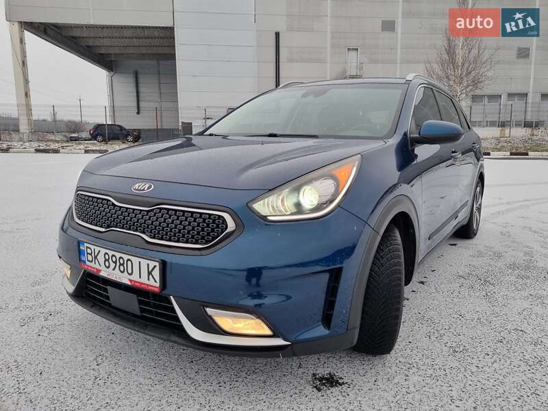 Внедорожник / Кроссовер Kia Niro 2017 в Ровно