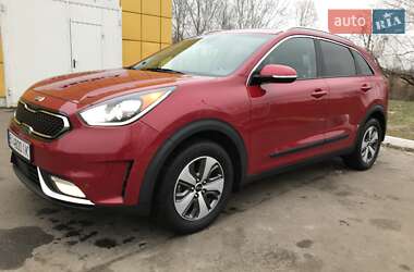 Позашляховик / Кросовер Kia Niro 2017 в Полтаві