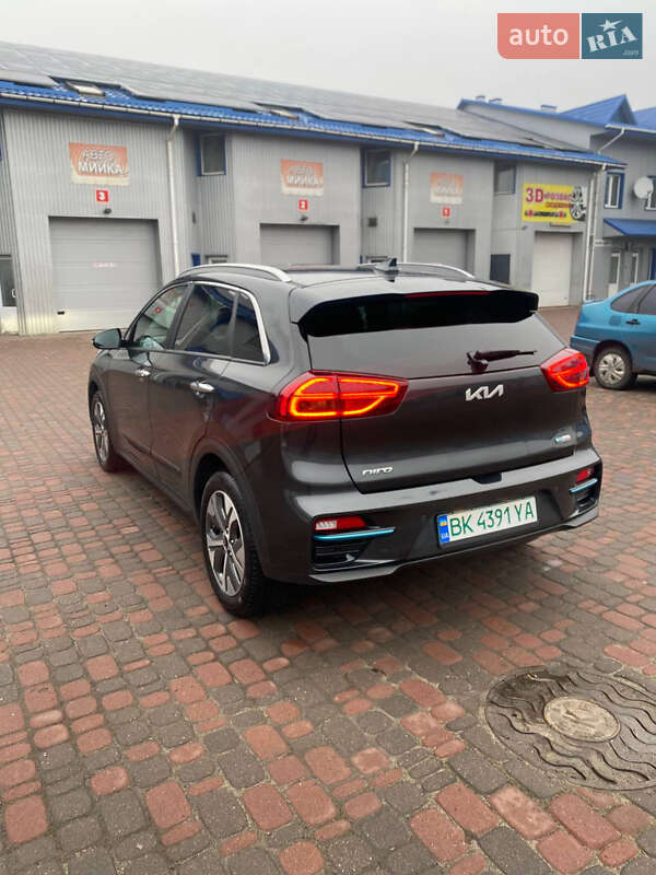 Позашляховик / Кросовер Kia Niro 2022 в Рівному