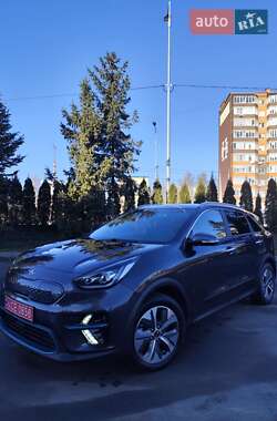 Позашляховик / Кросовер Kia Niro 2019 в Тернополі