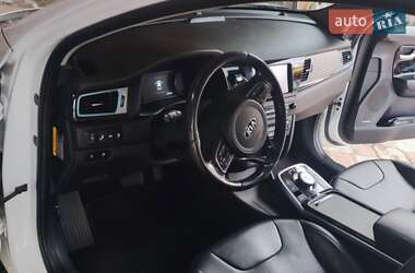 Позашляховик / Кросовер Kia Niro 2019 в 