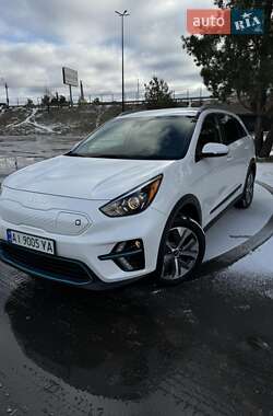 Внедорожник / Кроссовер Kia Niro 2022 в Киеве