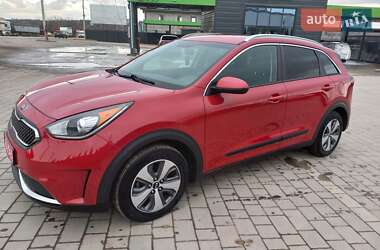 Позашляховик / Кросовер Kia Niro 2018 в Кам'янець-Подільському